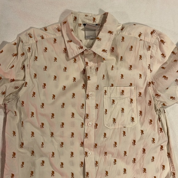 The North Face Cream Short Sleeve Button-Up, Size Large - Picture 3 of 4